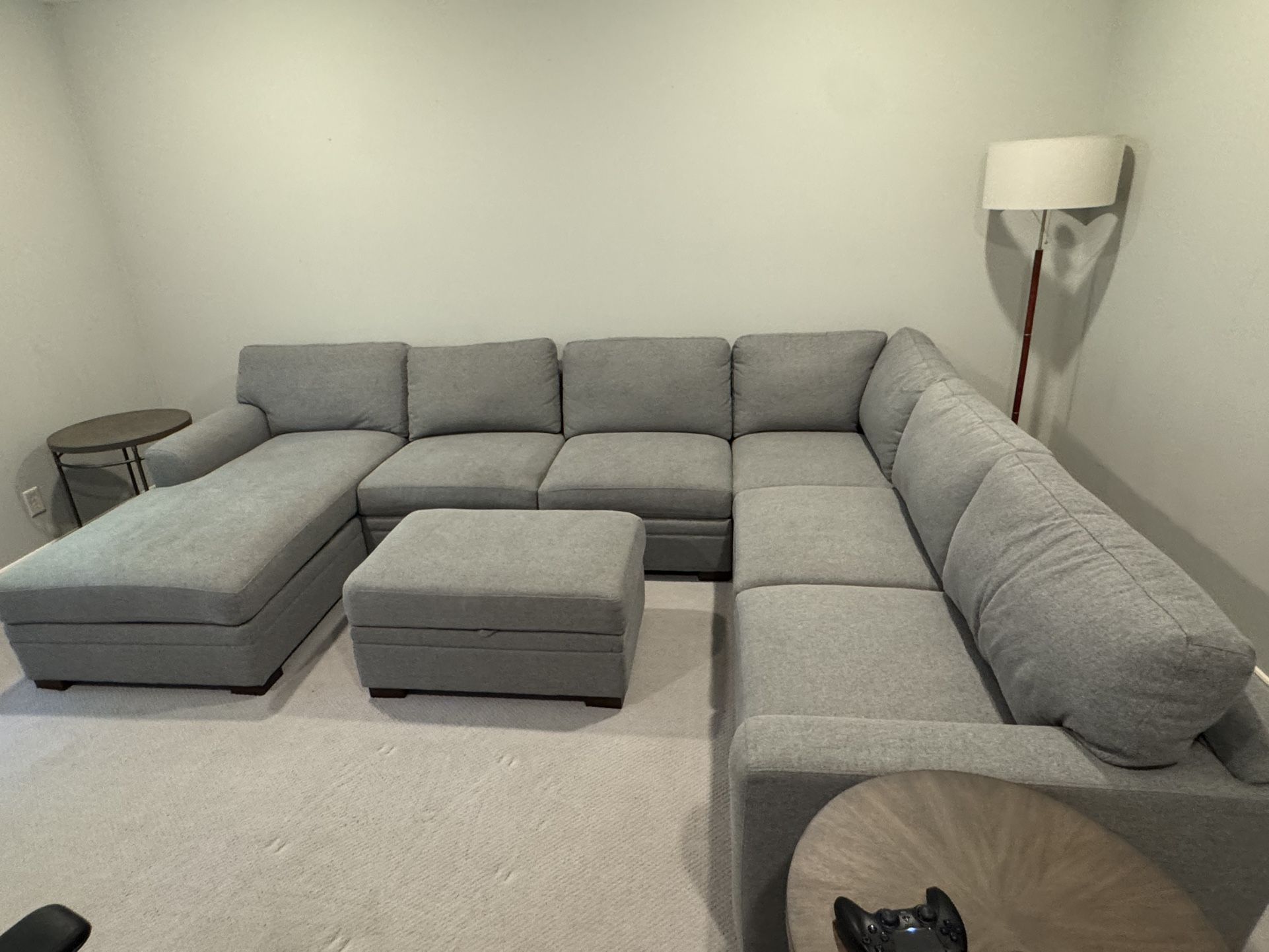 Thomasville Langdon Fabric Sectional with Chaise and Storage Ottoman