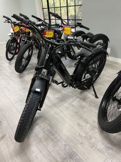 Brand New In Box SIZZLEBK S400 26'' X4'' Step Thru Fat Tire Off-Road & Cruiser Ebike