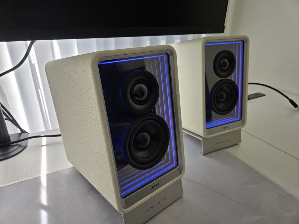 Edifier Desktop Speaker QR65 