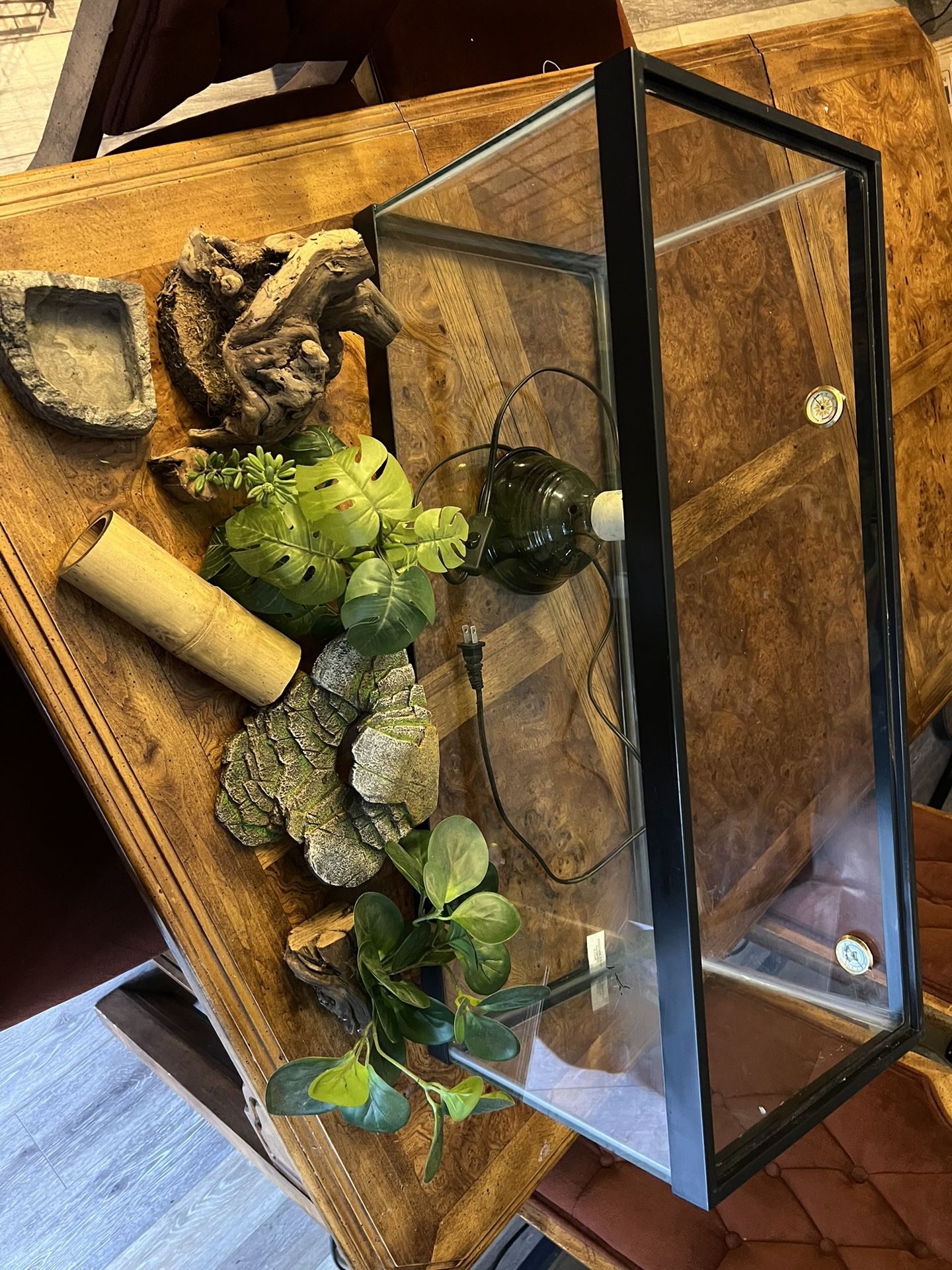 Reptile Tank And Decor 40 Long
