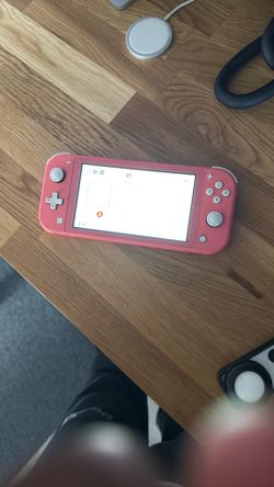 Nintendo switch lite- coral pink