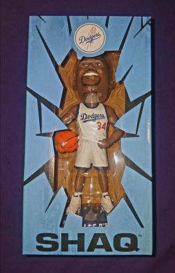 💥 NEW IN BOX Shaquille O'Neal LA Dodgers Bobblehead 6/20 SGA