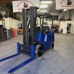 Yale Forklift 5000lb Runs Good 