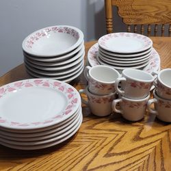 Vintage Chunky Buffalo 28 Pieces.  Complete  Setting For Six