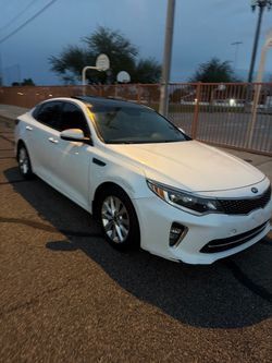 2018 KIA Optima