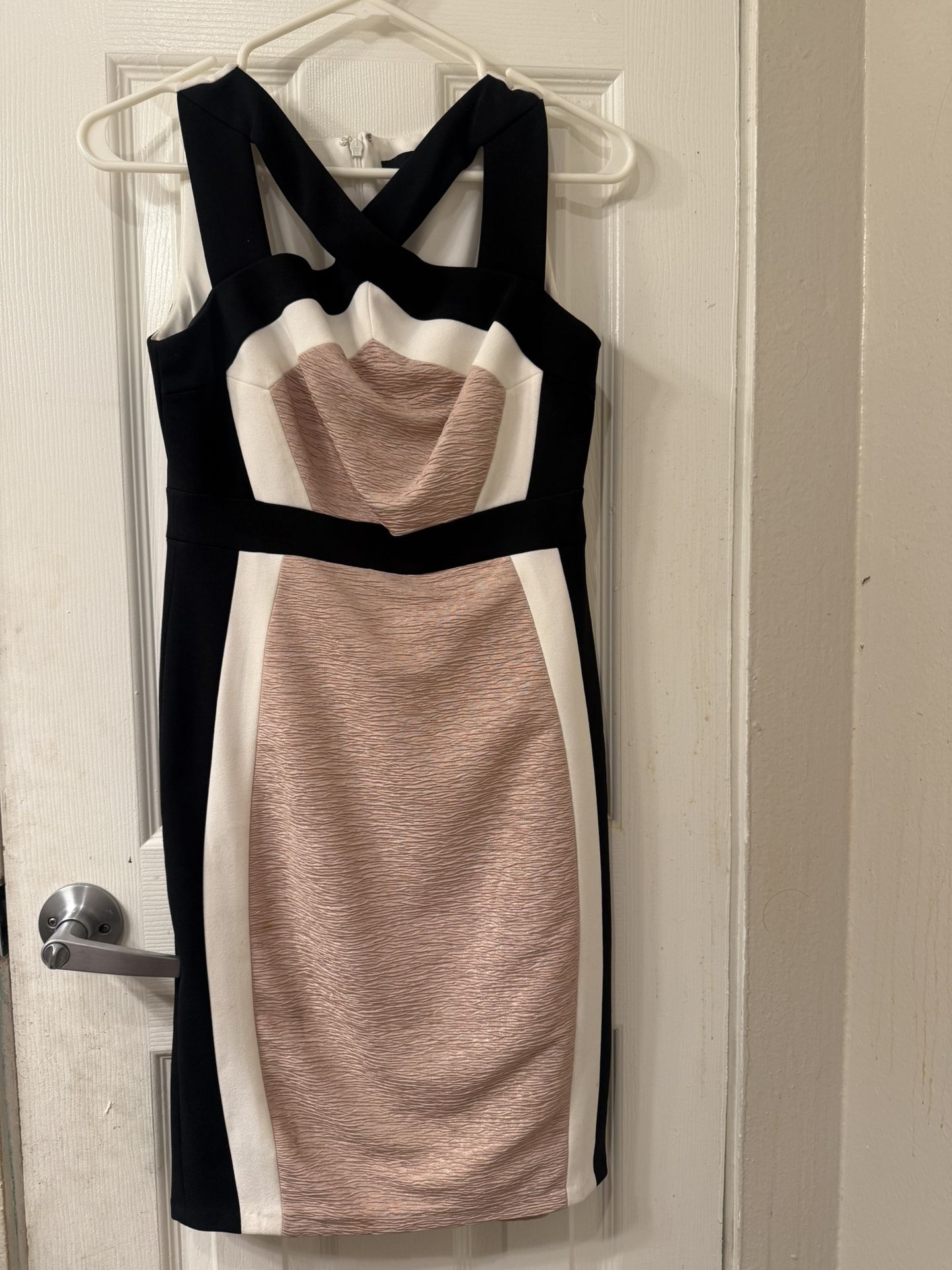 Women’s Dress Size Small