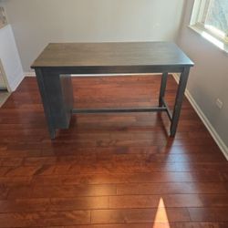 Free Table