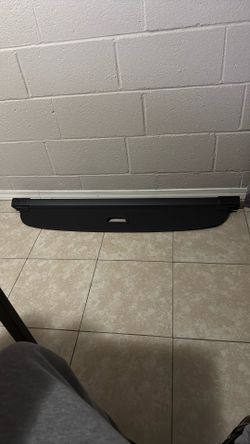 Mercedes Benz Retractable Trunk Cargo Cover