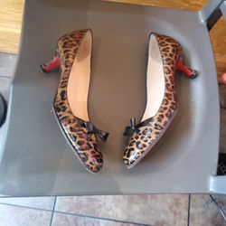 Cristan Louboutin Sz 37.5