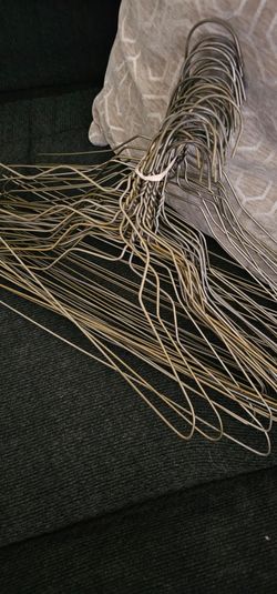 Wire hangers 40 pieces