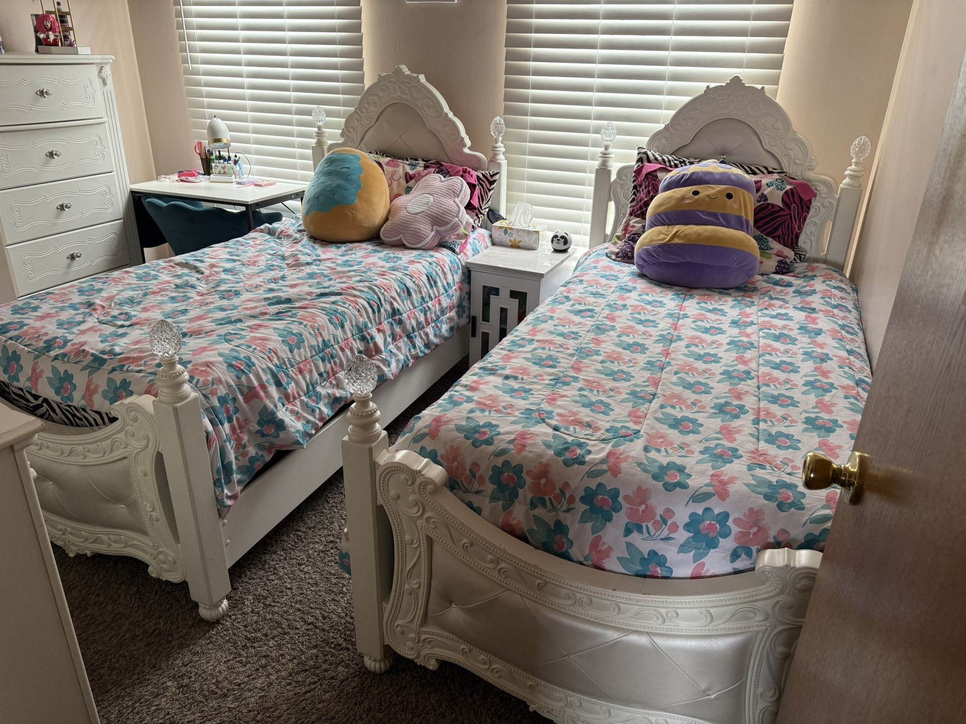 2 Twin Size Ashley Bed Frame And Headboard With Dresser And Chest