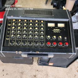 Yamaha mixing board One hundred watts Stereo board