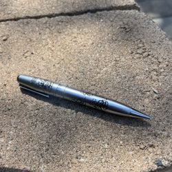 Disney Mickey Mouse Engraving Silver metal Twisted Ballpoint Pen (No Box) Rare