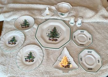 Nikko Christmastime Dish Set