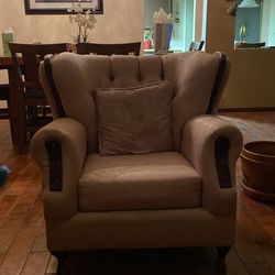 Single couch/ Loveseat
