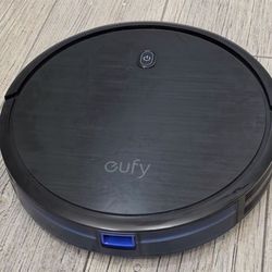 Eufy 11S Robot Vacuum