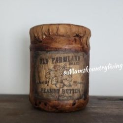 Old Fashioned Farmhouse 