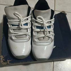 Air Jordan 11 Siz 9
