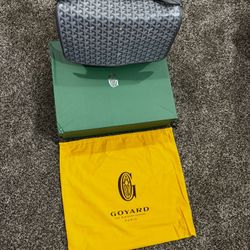 Goyard Messenger
