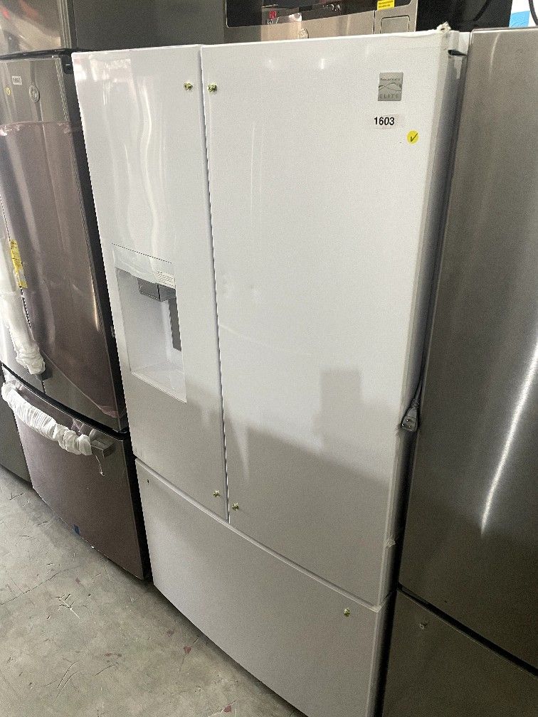 kenmore elite 36” FRENCH DOOR REFRIGERATOR WHITE $900