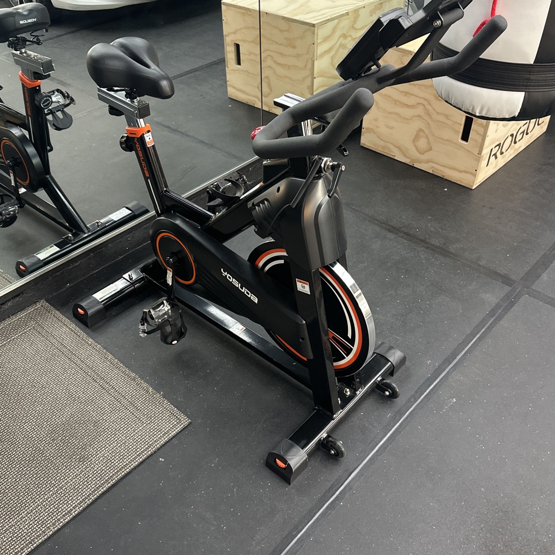Magnetic Resistance Exercise Bike