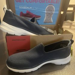 Skechers Go Walk Joy / Women’s Navy -White - NEW-