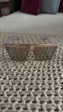 Women sun glasses