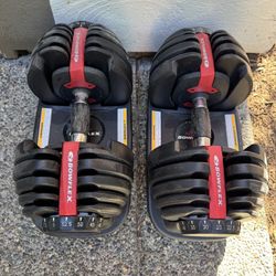 (Pending Pickup) Bowflex Adjustable Dumbbells 