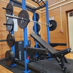 🅿️ HEAVY DUTY COMMERCIAL GRADE POWER RACK/SQUAT/ BENCH PRESS WITH PULL UP BAR,  ADJUSTABLE BENCH, FULL SET OF BUMPER PLATES , OLYMPIC BAR ( BRAND NEW