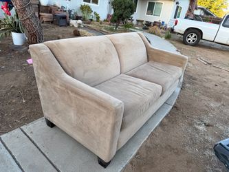 Sofa gratis