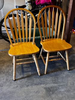Set of 2 Wood Windsor Dining Chairs