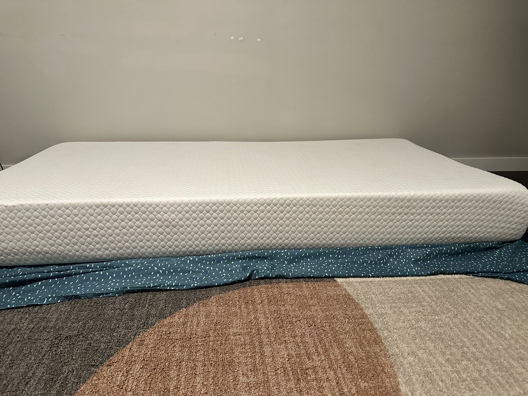 📣 Twin Mattress – 8 Inch – Like New! Only $70🔥