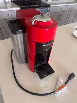 Nespresso Vertuo, Red ENV135R