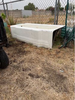 Bathtub
