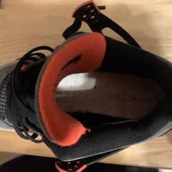 Nike Air Jordan Retro GS Infrared Size 7Y