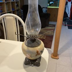 Antique/vintage Lamp