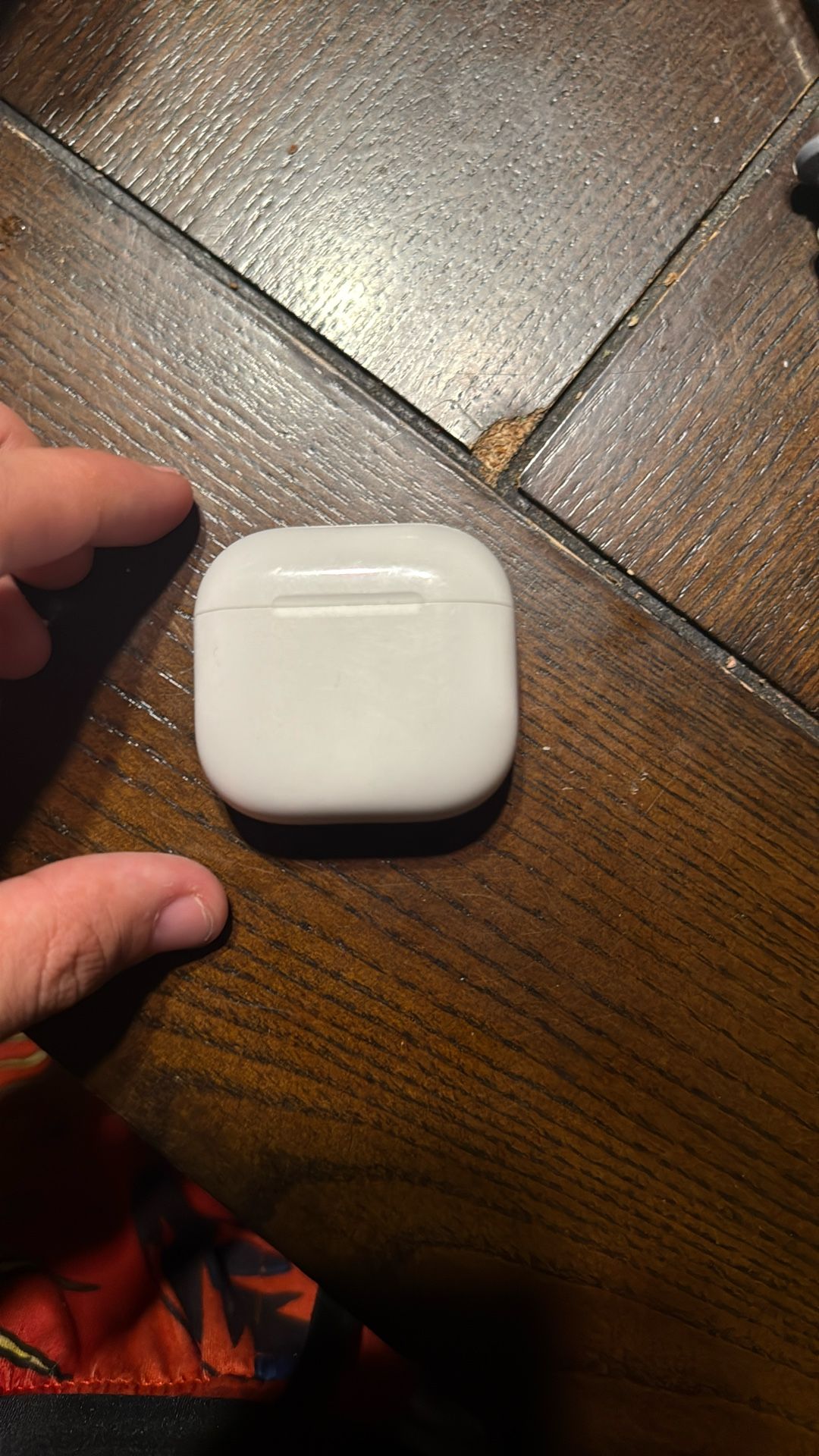 Used but really good and clean airpods pro