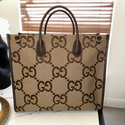 Authentic Gucci GG Supreme Tote – Excellent Condition