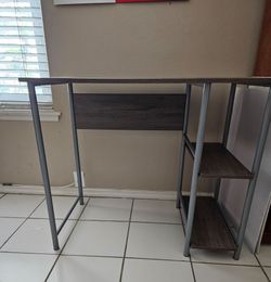 Computer desk