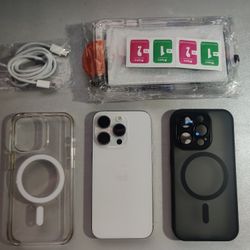 iPhone 15 Pro With Cases And Accessories 
