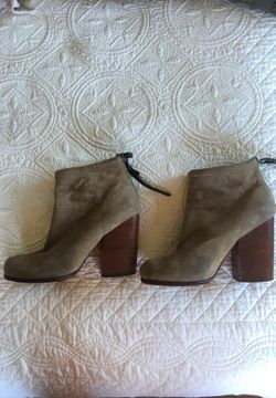 Size 8 Jeffrey Campbell leather boots