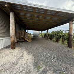 Pole Bar 