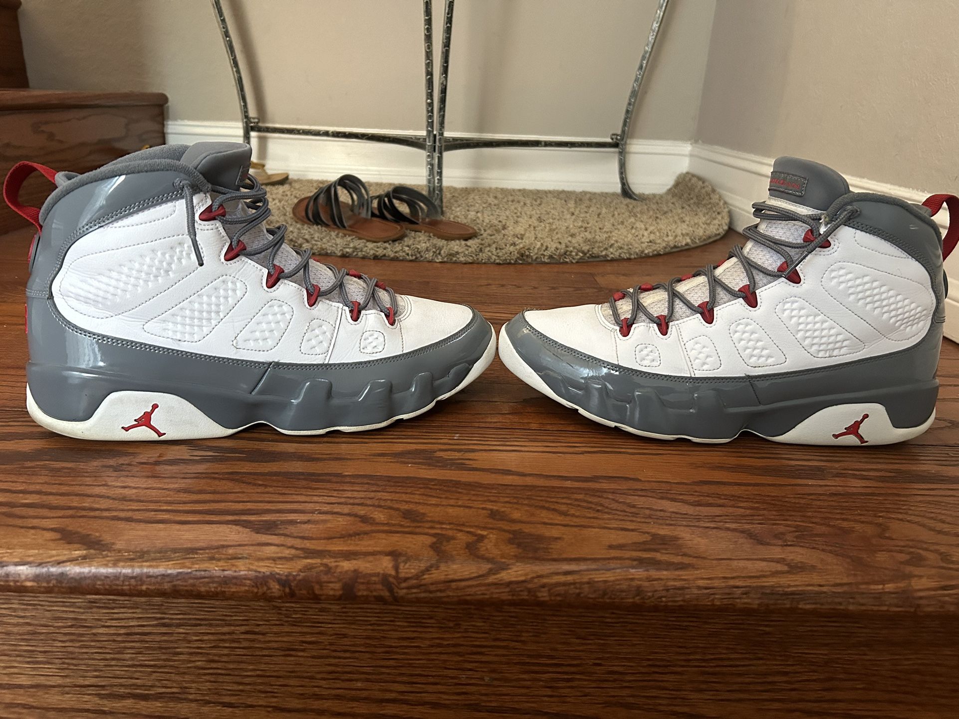 Jordan Retro 9