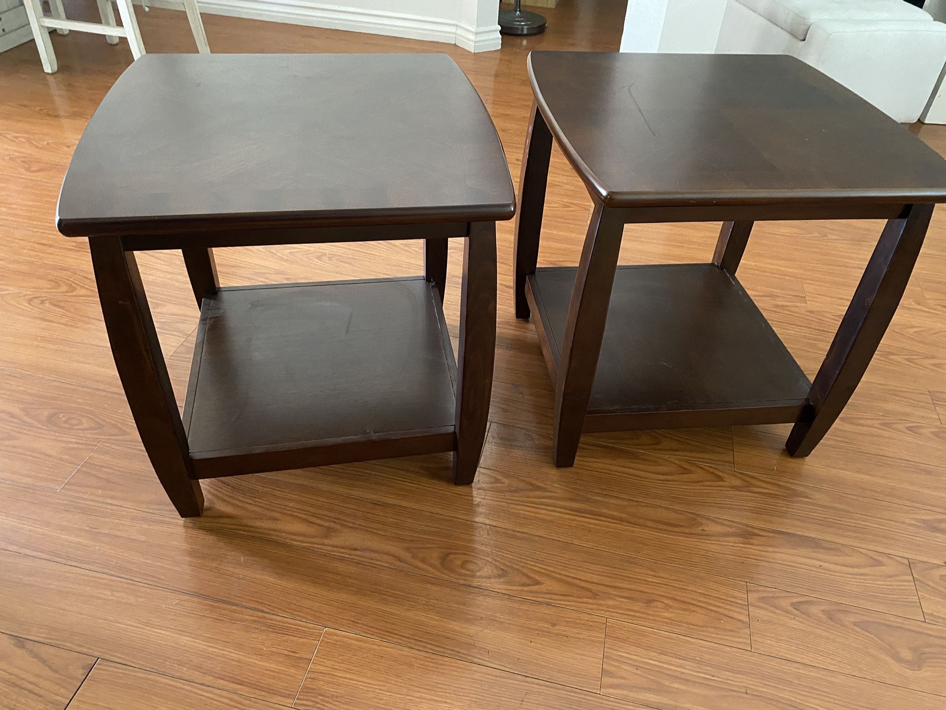 Set Of 2 Cherry Wood End Tables