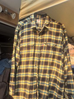 Levi's size XL