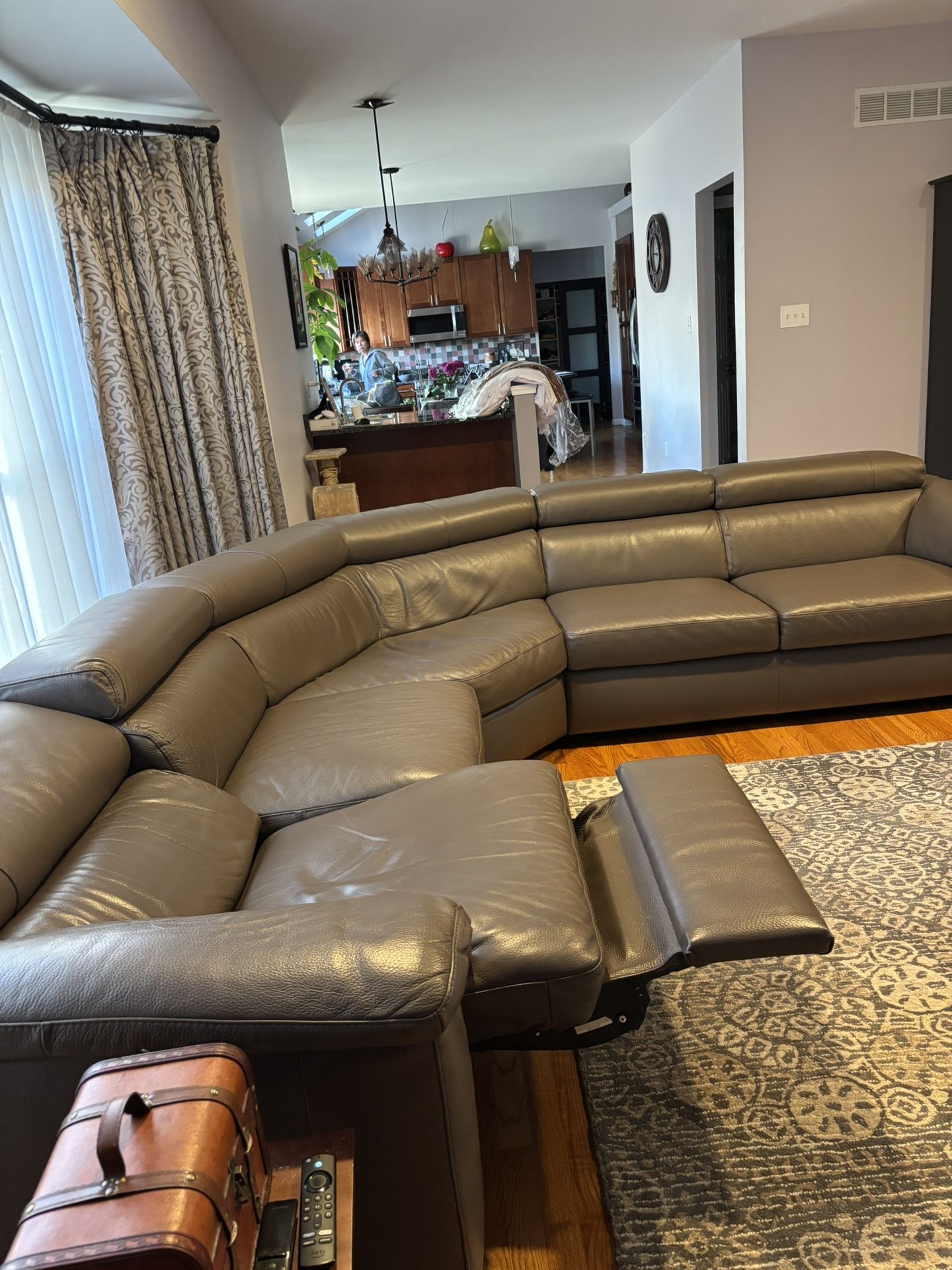 Natuzzi Leather Reclining Couch