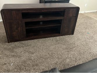 Tv stand