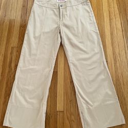 Vintage Guess Authentic Tan Cropped Cotton Pants, 30” for Sale in Los Angeles, CA - OfferUp