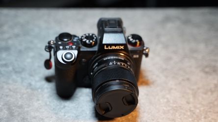 LUMIX S5 and Sigma 90mm F2.8