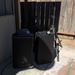 2 JBL EON 612 Speakers With Yamaha MG10XU 10 Channel / Shure Mic PG58 / Speaker Stands & Cables